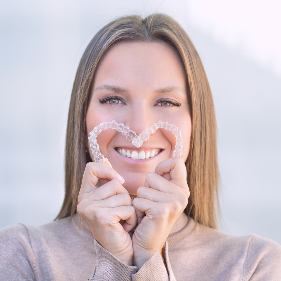 Benefits of Invisalign® treatment for adults